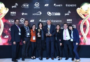 Our "Chat de Confianza" and our "DISÍ a la Vida" program won two golden prizes at the IMT Awards